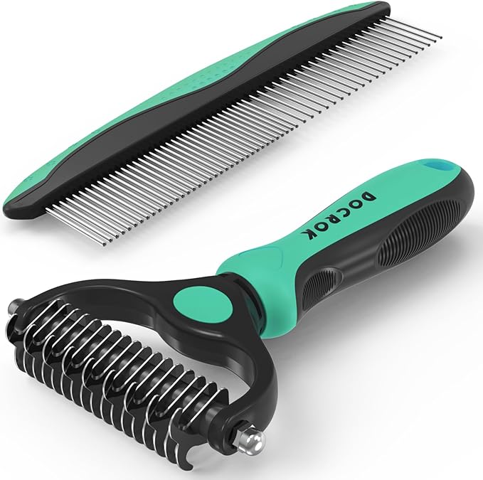 Blue Deshedding Brush with Metal Comb